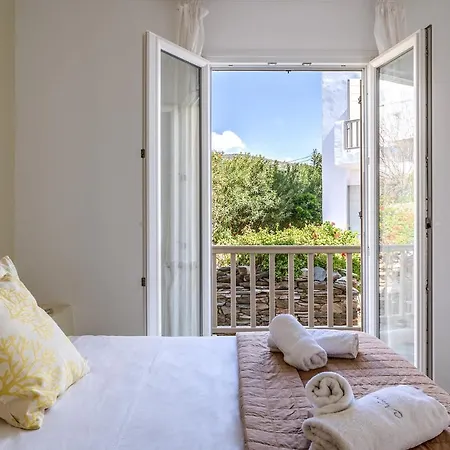 Ninemia Tinos Grand 105 3*