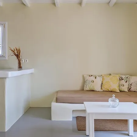 Ninemia Tinos Grand 105 Kionia