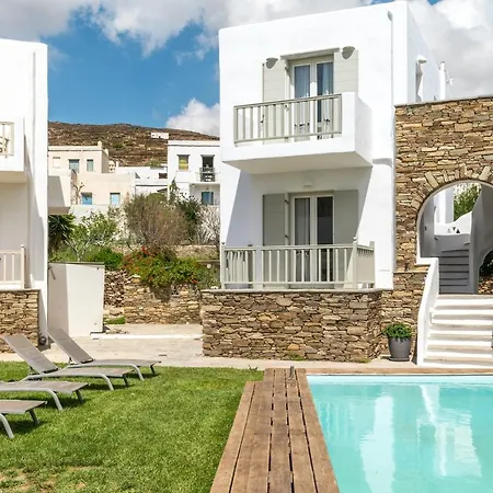 Ninemia Tinos Grand 105 Aparthotel *